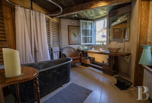A medieval house that takes you back in time in the centre of Aurillac, the capital of Haute-Auvergne - photo  n°17